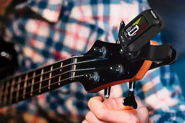Gitarre stimmen